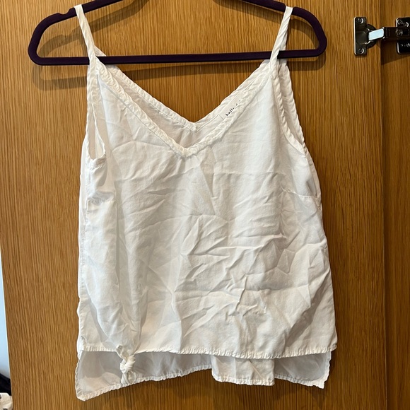 Bella Dahl Tops - NWOT Cute and Summery Bella Dahl Blouse